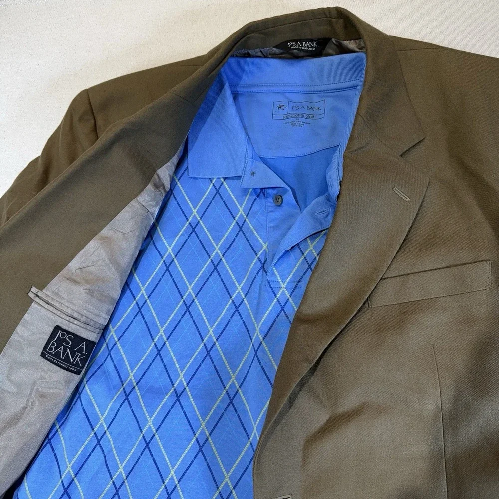 Jos A Bank Wool Cashmere Blazer Jacket Mens 46R And Jos A Bank Ledbetter Polo XL